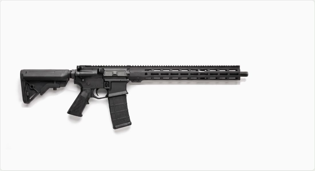 Midwest Industries Combat Rail M-LOK 15" on a AR-15