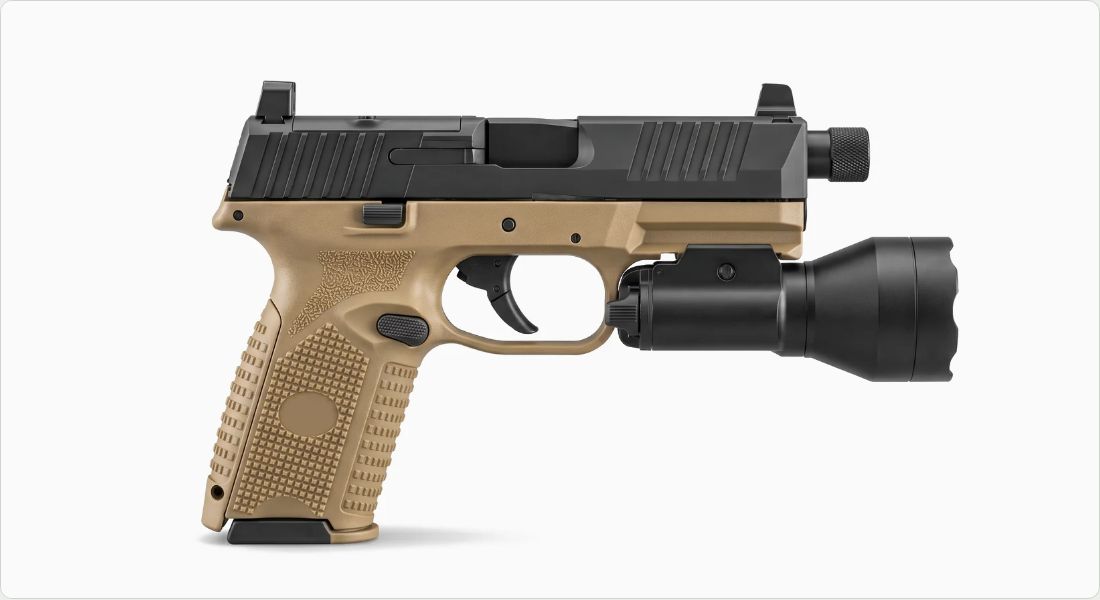 SureFire X300T-A Turbo on a FN